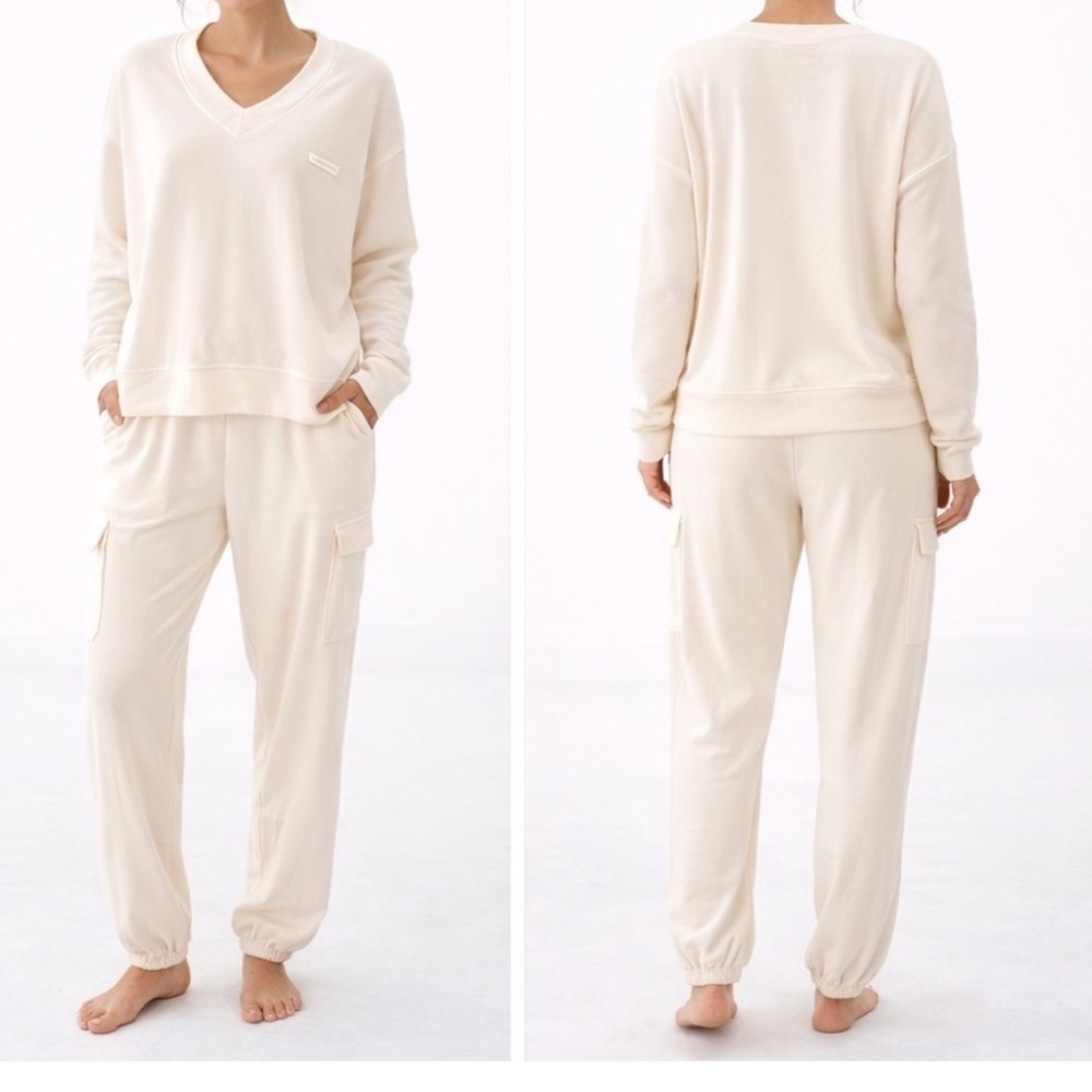 Cream V-Neck Sweater and Jogger Set